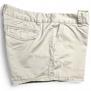 Old Navy Khaki Shorts, 8